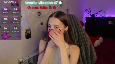 Emily online show from October 20, 5:57 pm