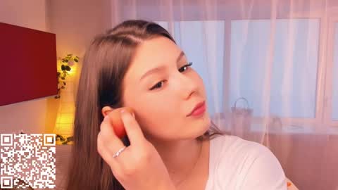 Mindi online show from October 22, 7:30 am