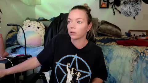 Mindy Mars online show from March 12, 2:34 pm