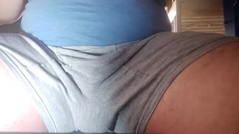 Snapshot of minecraftpickaxe chatting on November 24, 1:55 pm minecraftpickaxe online show from November 24, 1:55 pm