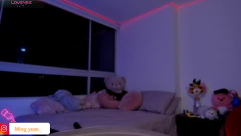 My name is Fer Nice to meet you  give it a thumbs up please its important online show from February 2, 2:48 am