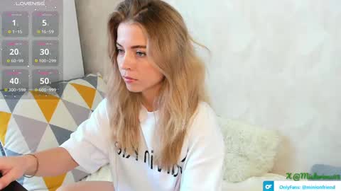 Snapshot of minionfriend chatting on September 21, 10:17 am minionfriend online show from September 21, 10:17 am