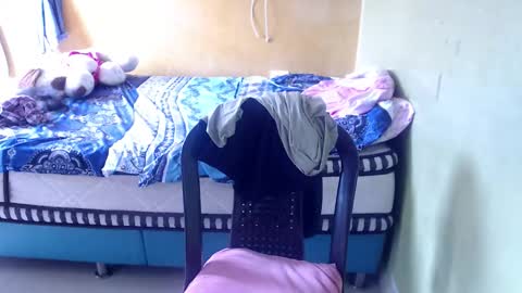 Andrea online show from November 20, 6:40 pm