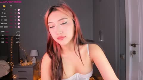 minnie_jin online show from December 16, 3:00 pm