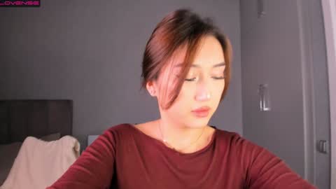 minnie_jin online show from February 7, 2:37 pm