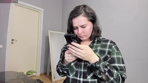 Meera online show from March 5, 2:56 pm