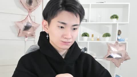              online show from December 13, 6:59 pm