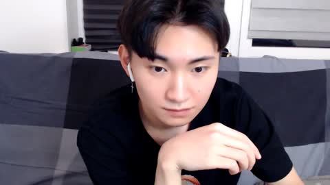              online show from January 11, 8:43 pm