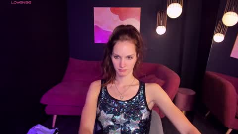 Snapshot of mirandaglow chatting on December 20, 8:49 am Miranda online show from December 20, 8:49 am