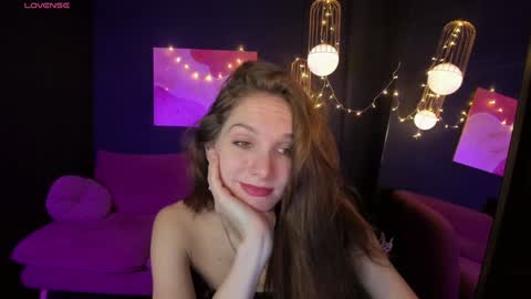 Snapshot of mirandaglow chatting on January 13, 8:47 am Miranda online show from January 13, 8:47 am