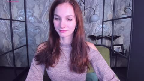 Snapshot of mirandaglow chatting on February 7, 5:52 am Miranda online show from February 7, 5:52 am