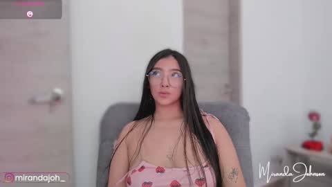 Miranda online show from November 11, 1:55 pm