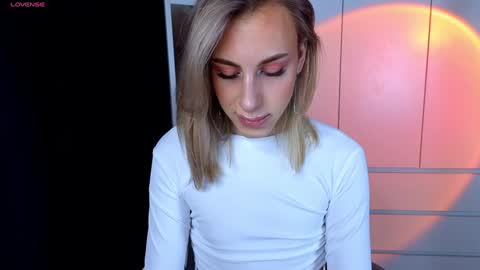 Snapshot of miraraid chatting on January 10, 3:29 am miraraid online show from January 10, 3:29 am