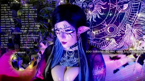 Snapshot of mirareed chatting on December 1, 4:29 pm mirareed online show from December 1, 4:29 pm