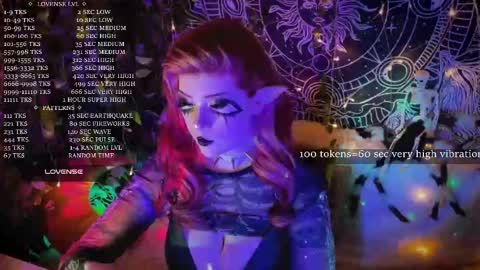 Snapshot of mirareed chatting on October 31, 12:55 am mirareed online show from October 31, 12:55 am