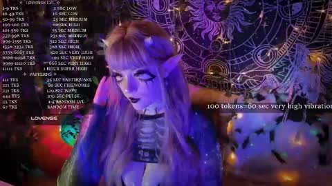 Snapshot of mirareed chatting on November 20, 6:13 am mirareed online show from November 20, 6:13 am