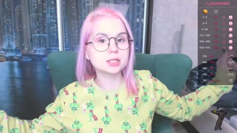 Kira online show from December 20, 4:14 pm