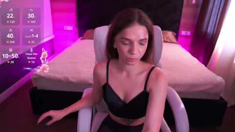 Mira online show from September 18, 12:40 pm