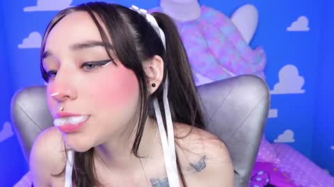 Sara online show from January 29, 5:56 pm