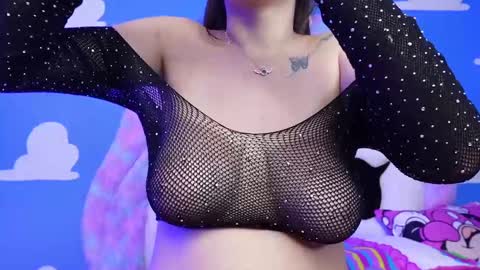 Sara online show from February 18, 9:09 pm