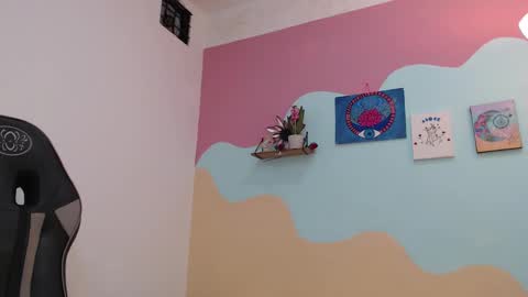 Snapshot of miss_akemi chatting on February 18, 6:15 pm Akemi 3 online show from February 18, 6:15 pm