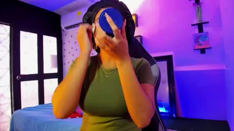 Snapshot of miss_akemi chatting on October 9, 1:09 pm Akemi 3 online show from October 9, 1:09 pm