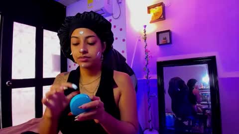 Snapshot of miss_akemi chatting on October 15, 1:11 pm Akemi 3 online show from October 15, 1:11 pm