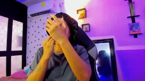 Snapshot of miss_akemi chatting on October 22, 1:11 pm Akemi 3 online show from October 22, 1:11 pm