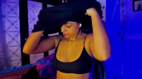 Snapshot of miss_akemi chatting on November 3, 1:12 pm Akemi 3 online show from November 3, 1:12 pm