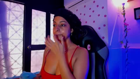 Snapshot of miss_akemi chatting on November 9, 2:04 pm Akemi 3 online show from November 9, 2:04 pm