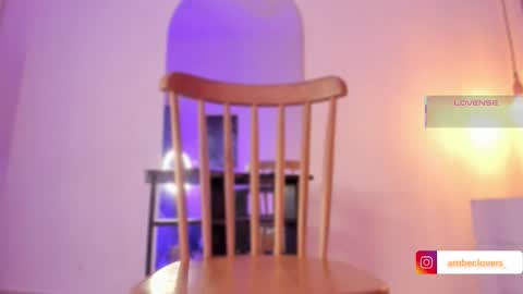 Snapshot of miss_ambrer chatting on November 21, 4:22 am Amber online show from November 21, 4:22 am