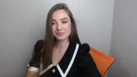 Snapshot of miss_azalea chatting on December 8, 6:39 pm Georgia online show from December 8, 6:39 pm