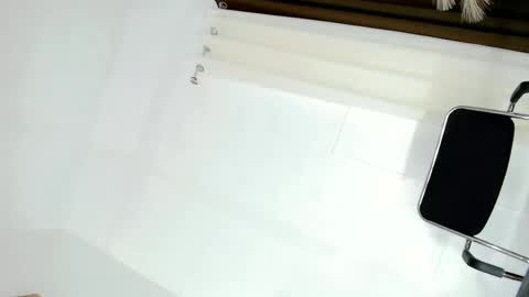 Snapshot of miss_azumix chatting on September 10, 2:17 pm AZUMI online show from September 10, 2:17 pm