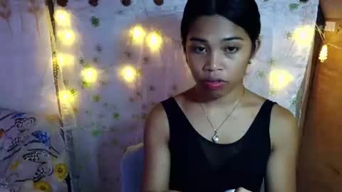 Snapshot of miss_bellah chatting on December 14, 7:47 am Bellah online show from December 14, 7:47 am