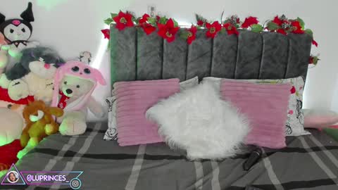 lucy 3 online show from December 31, 9:06 pm