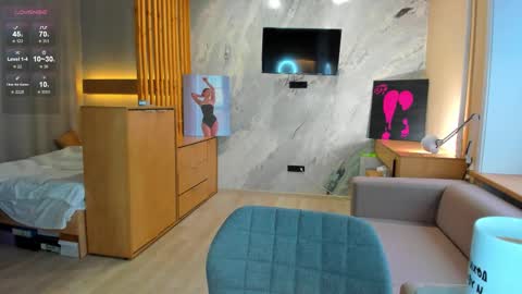 Snapshot of miss_bubbles chatting on September 12, 1:06 am Sandy online show from September 12, 1:06 am