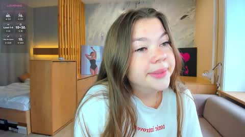 Snapshot of miss_bubbles chatting on September 13, 12:54 am Sandy online show from September 13, 12:54 am