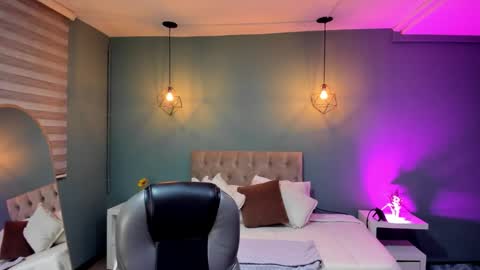 Cataleya online show from November 11, 11:32 am