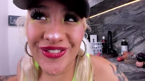 Snapshot of miss_danika chatting on January 27, 7:56 pm Danika online show from January 27, 7:56 pm