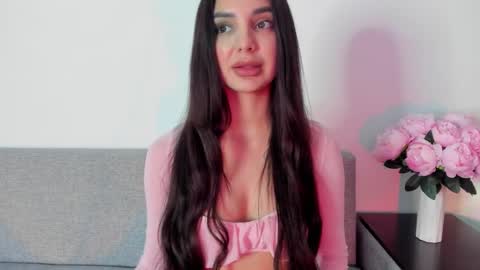 Snapshot of miss_emilyy chatting on September 11, 1:39 am Emily online show from September 11, 1:39 am