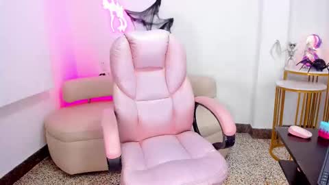 Francheska online show from October 20, 11:43 am