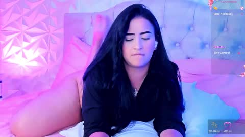 Snapshot of miss_ivy4 chatting on January 26, 2:03 am Ivy online show from January 26, 2:03 am