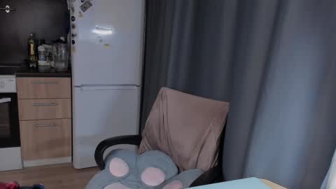 Jess online show from February 26, 1:19 pm