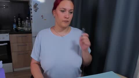 Jess online show from October 23, 2:16 pm