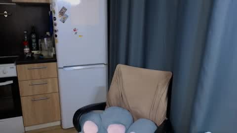 Jess online show from December 3, 2:04 pm