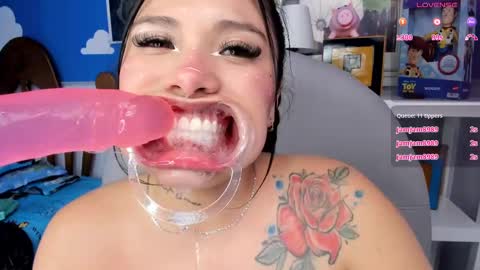 Keisi online show from February 11, 9:25 pm