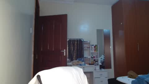 Snapshot of miss_kiarrafit chatting on December 12, 7:26 pm Miss Kiarrafit online show from December 12, 7:26 pm