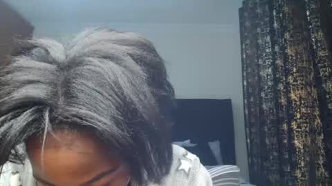 Snapshot of miss_kiarrafit chatting on January 15, 6:40 pm Miss Kiarrafit online show from January 15, 6:40 pm