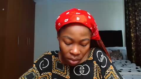 Snapshot of miss_kiarrafit chatting on January 27, 7:24 am Miss Kiarrafit online show from January 27, 7:24 am