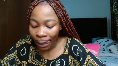 Snapshot of miss_kiarrafit chatting on January 29, 8:56 pm Miss Kiarrafit online show from January 29, 8:56 pm